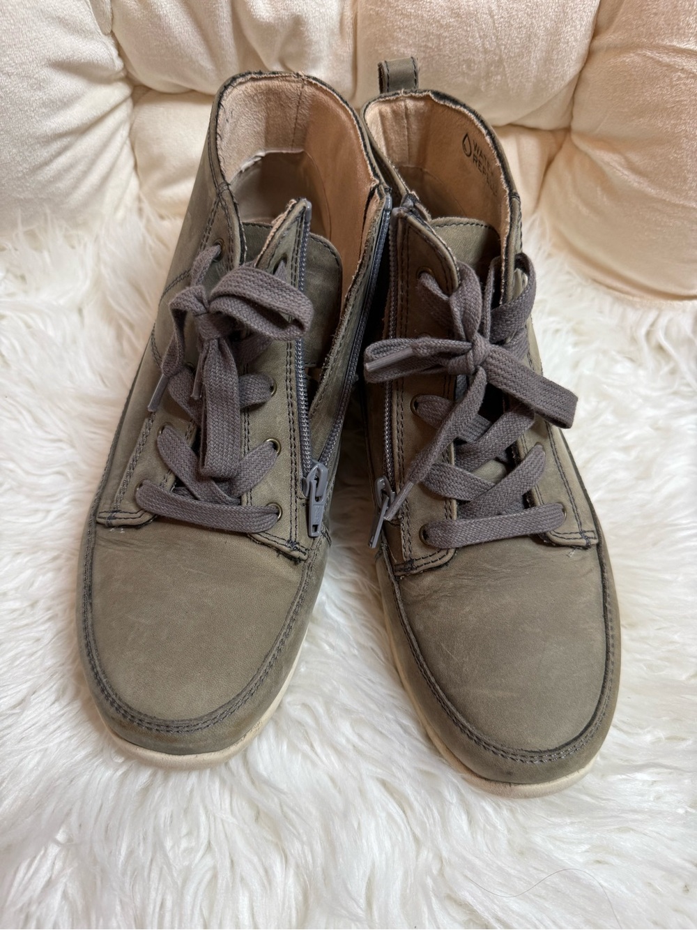 Vionic Shawna Womens Gray/Green Leather Side Zip Ankle Boots Comfort Size 8